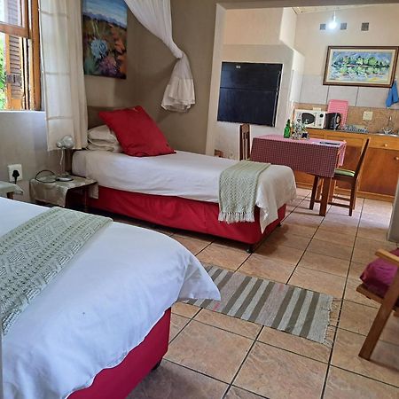 Artkaroo Stay Oudtshoorn Kültér fotó