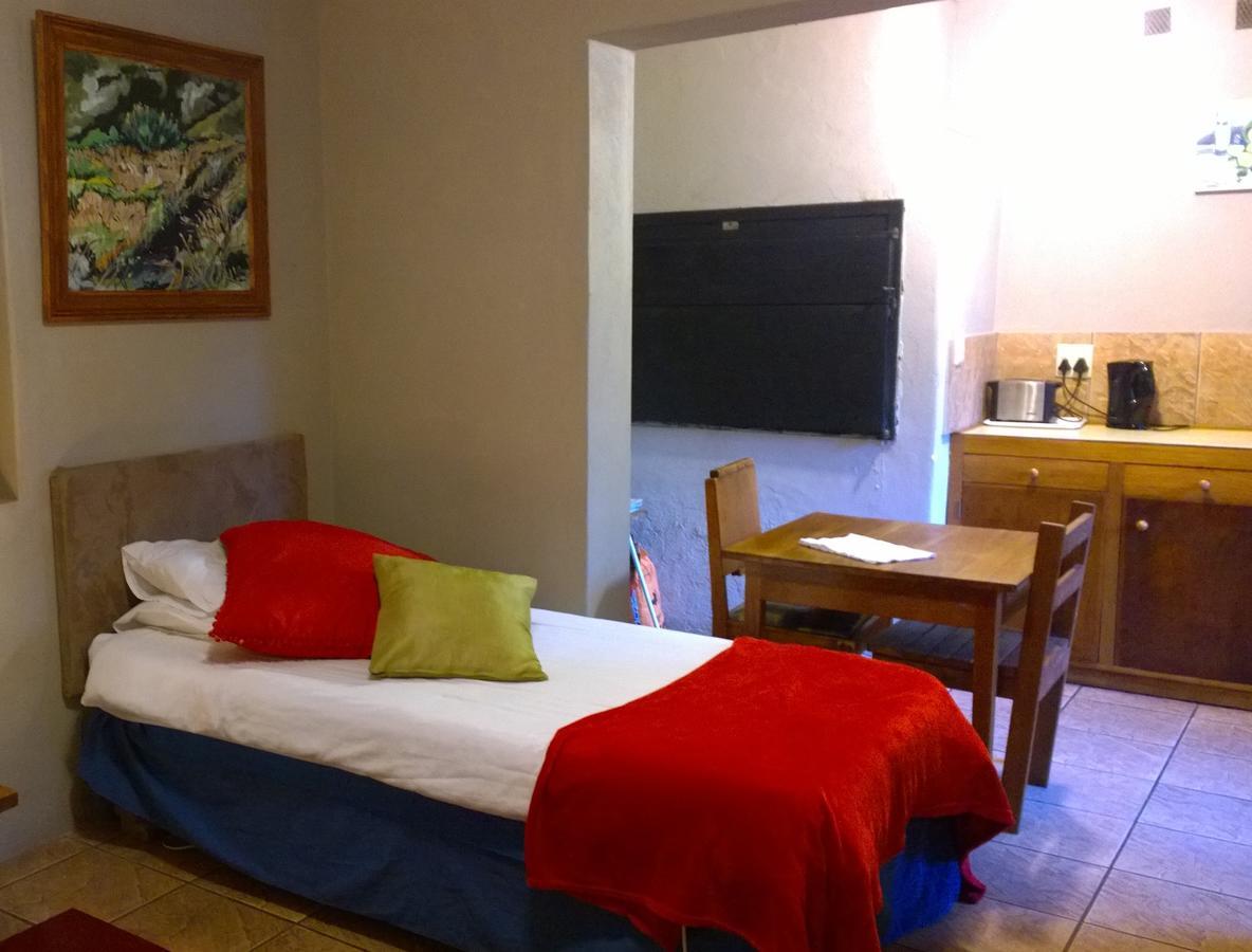 Artkaroo Stay Oudtshoorn Kültér fotó